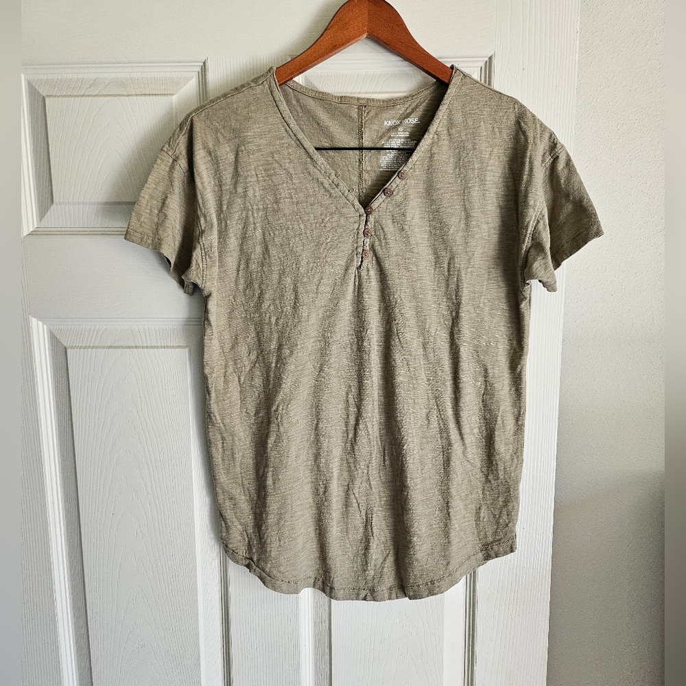 Knox Rose XS Relaxed/Oversized Tee Excellent Condition